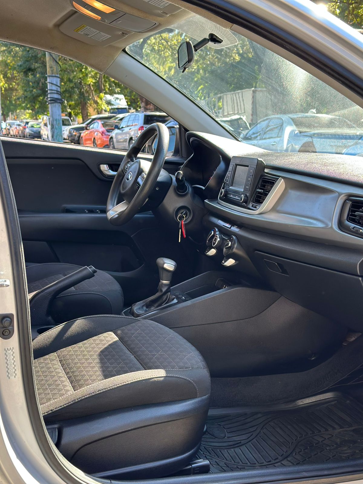 carros - 2019 KIA RIO LX CLEAN CARFAX 4