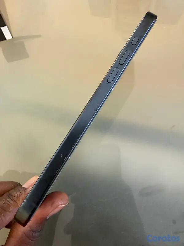 celulares y tabletas - iPhone 15 pro Max  3
