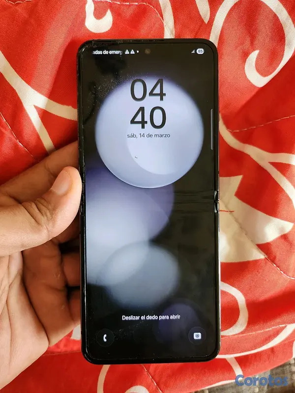 celulares y tabletas - Samsung galaxy flip 5 de 256gb desbloqueado de fabrica 100% nítido  3