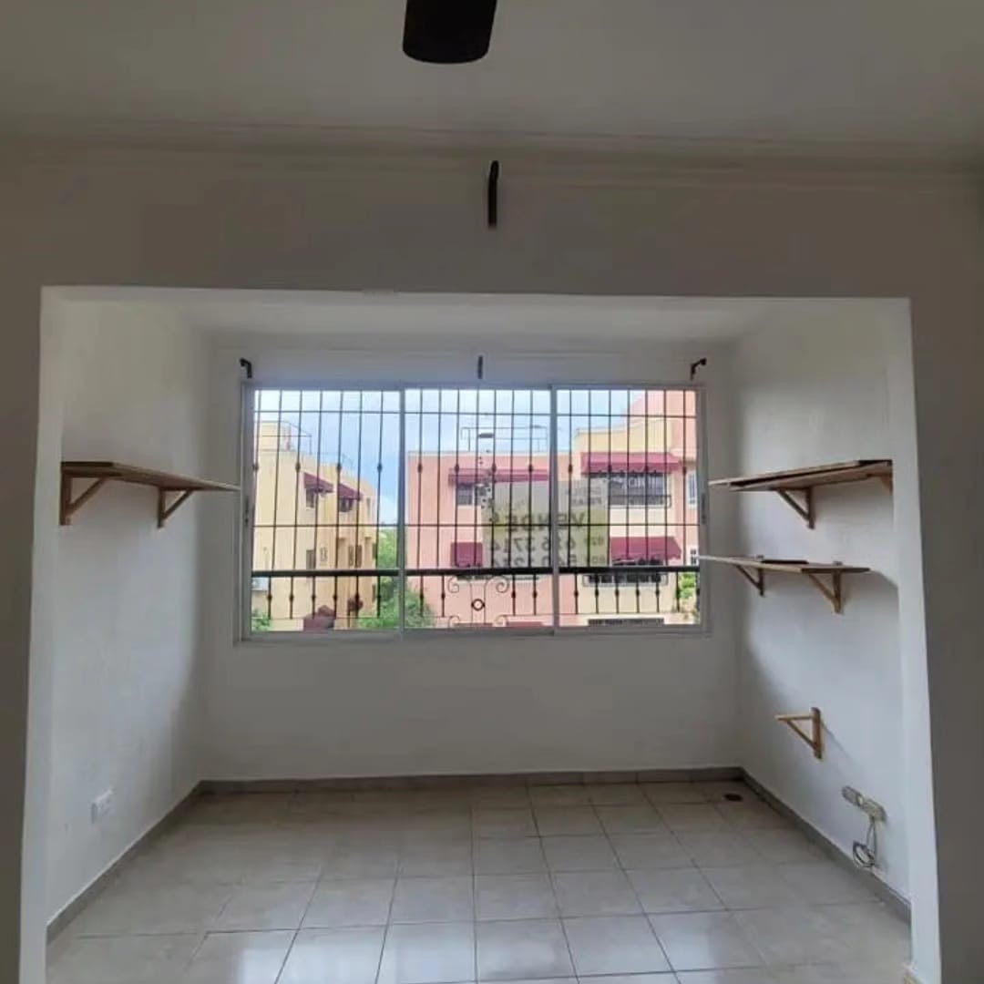 apartamentos - Vendo apartamento  tipo C. AV. Rep. De Colombia  4