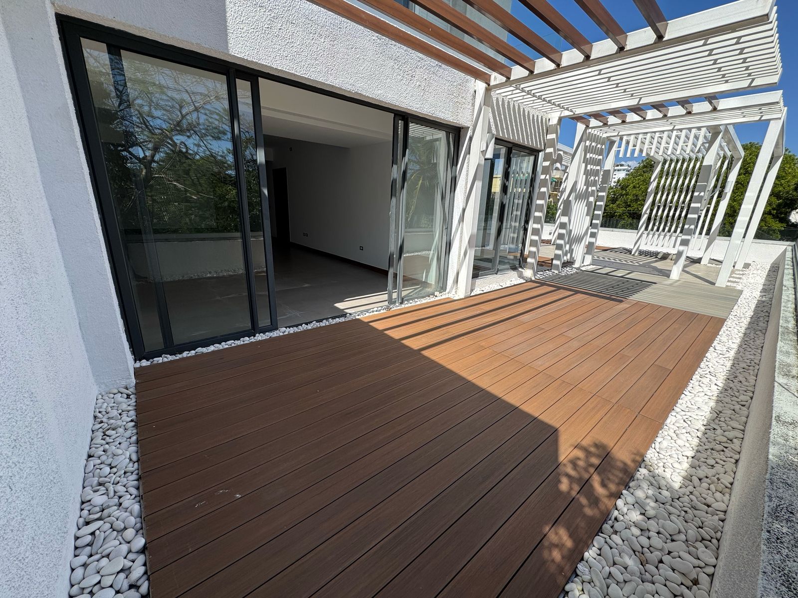 apartamentos - 2da con Terraza venta y alquiler Bella Vista Sur Wi 1