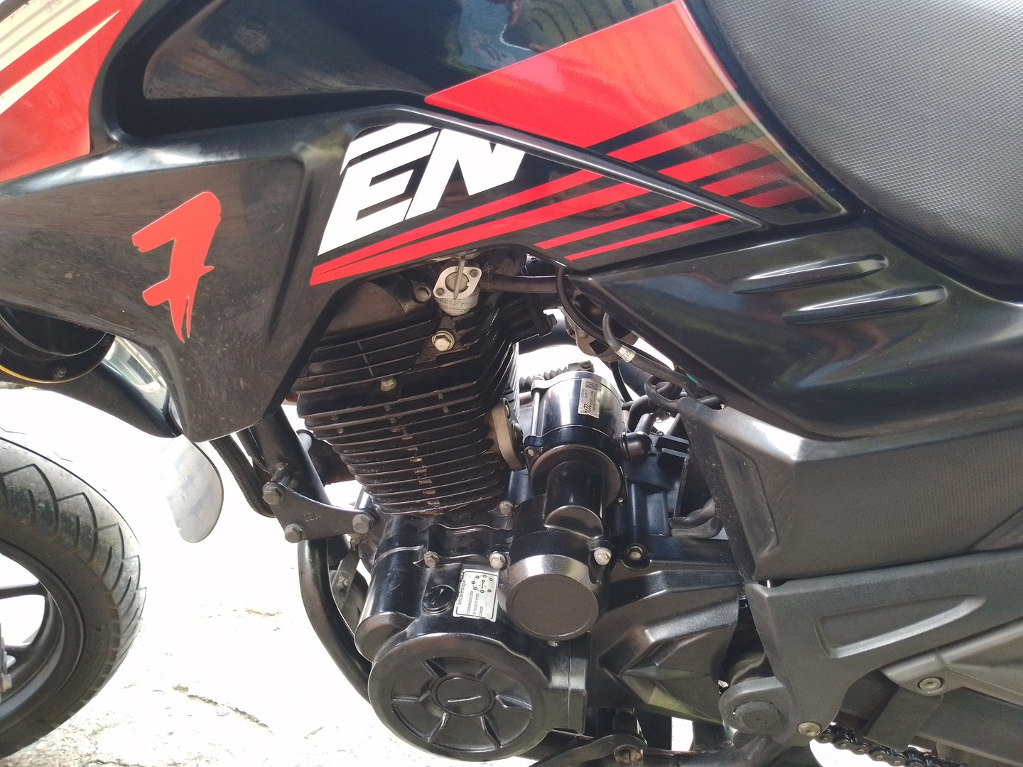 motores y pasolas - Loncin Seven 250cc 3