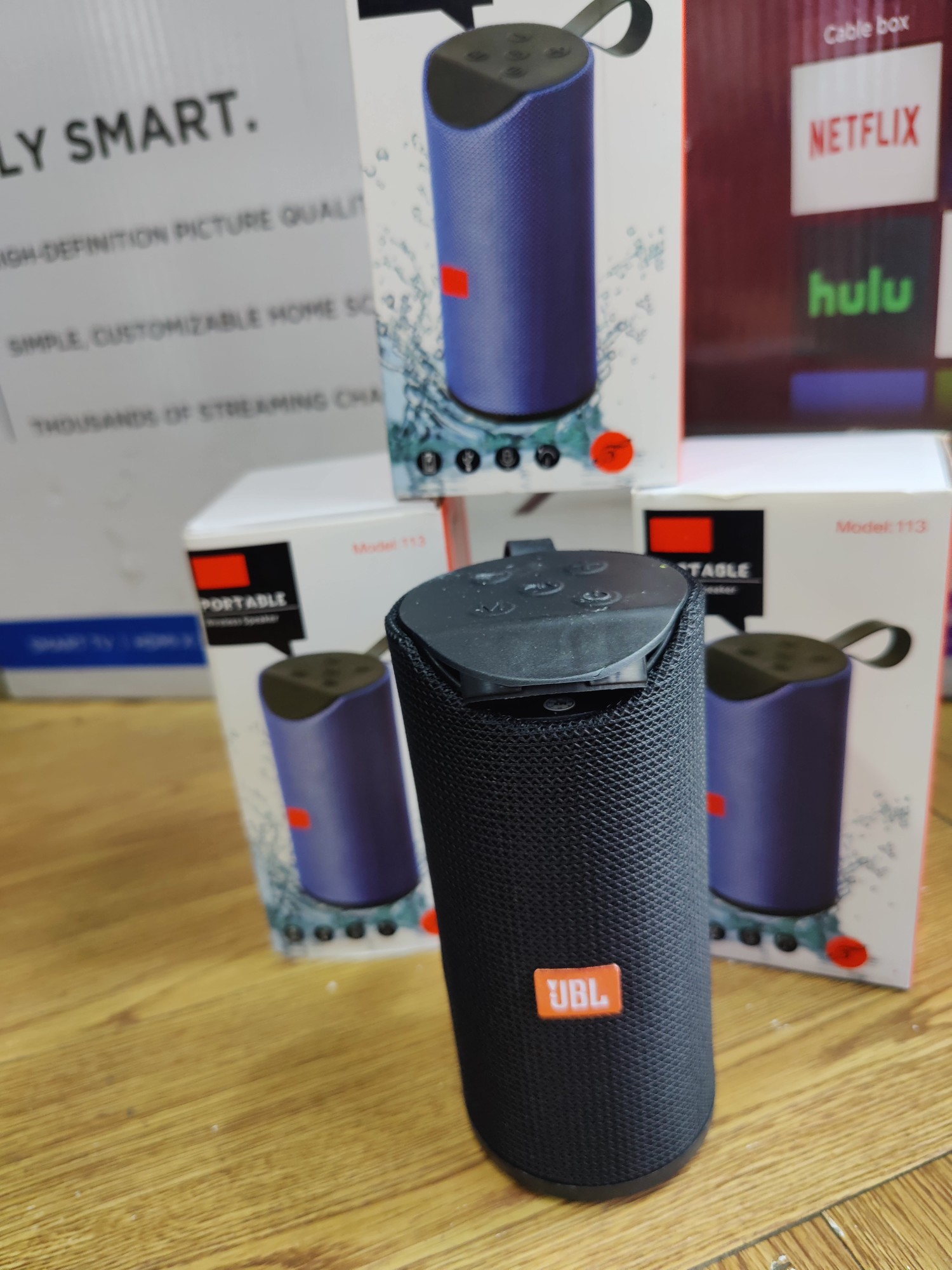 celulares y tabletas - Bocinas Bluetooth pewieñost