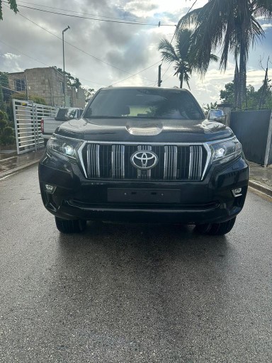 jeepetas y camionetas - Toyota prado vxl 2018 0