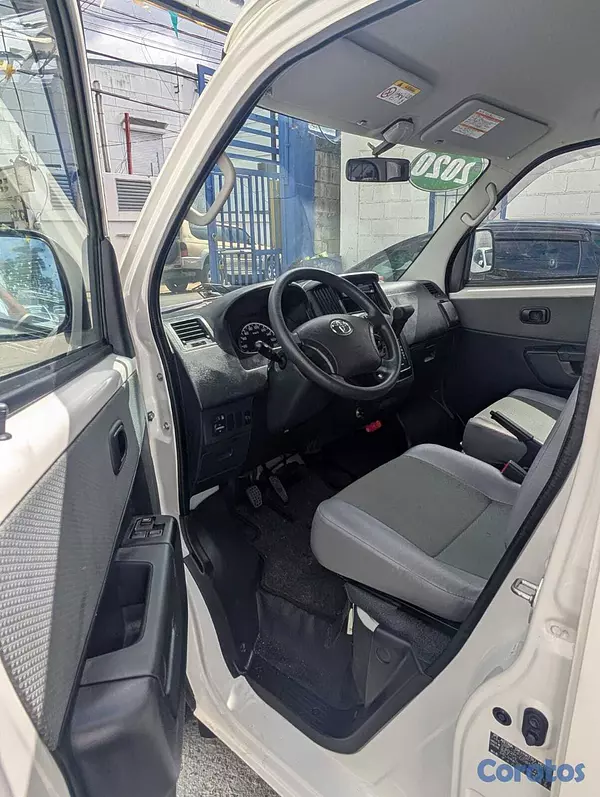 jeepetas y camionetas - TOYOTA TOWN ACE 2020 10