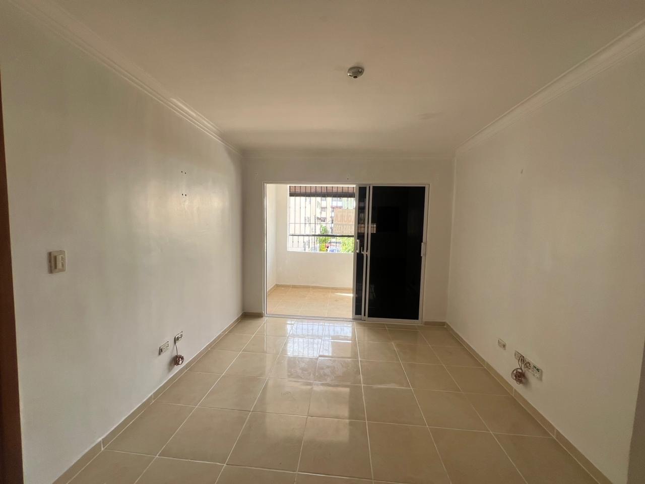 apartamentos - vendo apartamento 2do piso en la autopista de san Isidro con 2 parqueos  2
