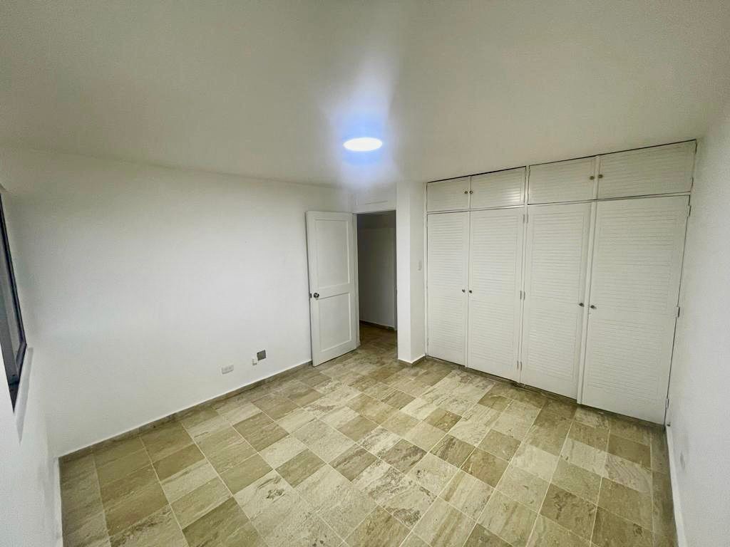 apartamentos - --SIN INTERMEDIARIOS RENTO APARTAMENTO SE PUEDE USAR COMO OFICINA-- -.
 2