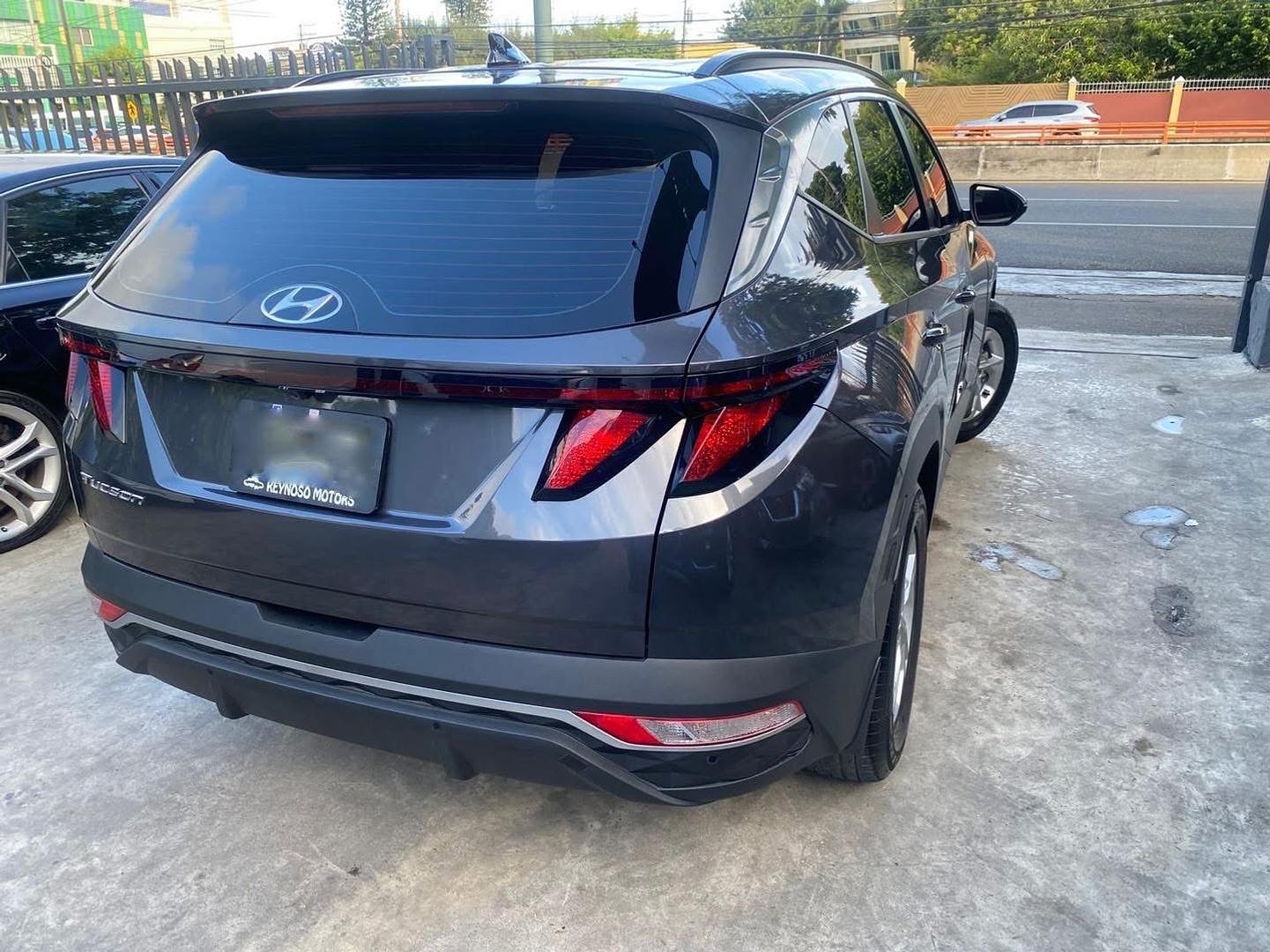 jeepetas y camionetas - HYUNDAI TUCSON 2022 4
