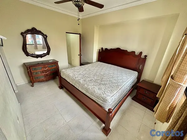 apartamentos - Apartamento en Alquiler Evaristo Morales  4