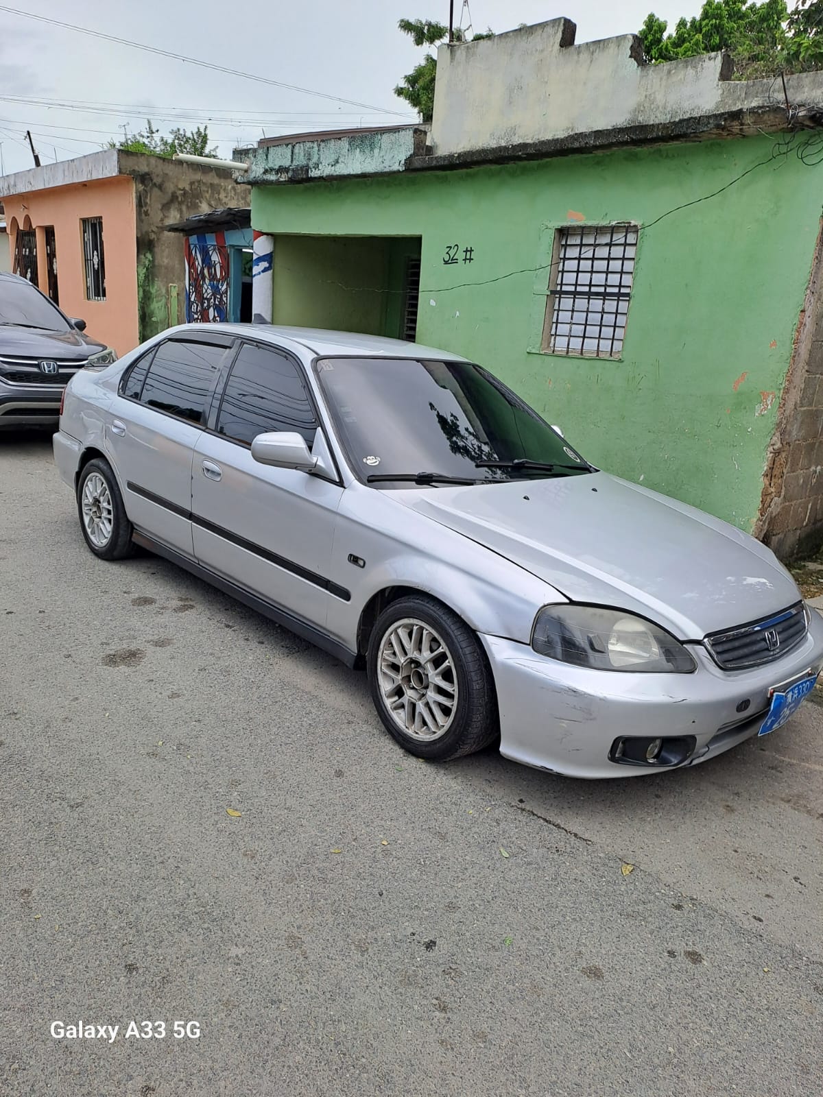 carros - Usado tiene sus destalle 4