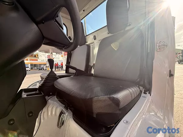 otros vehiculos - daihatsu hijet Recien importada 17