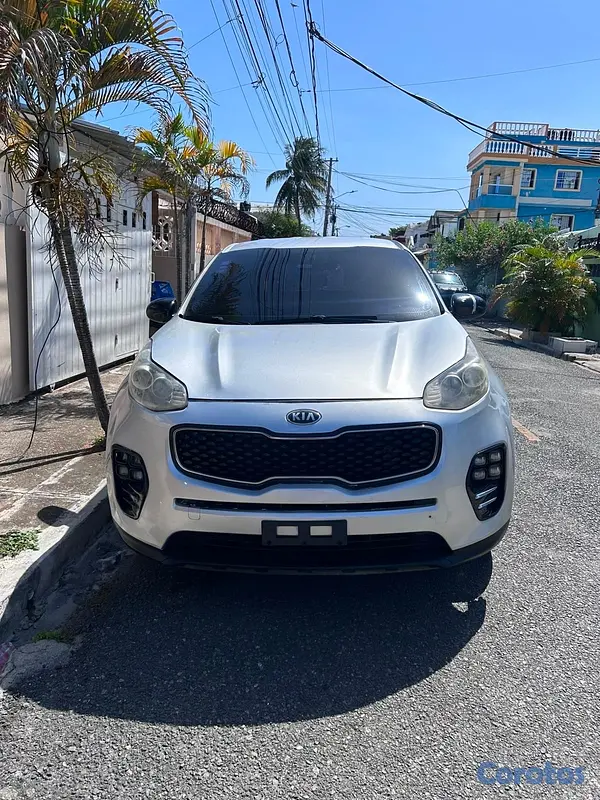 jeepetas y camionetas - Kia Sportage fe 2017 5