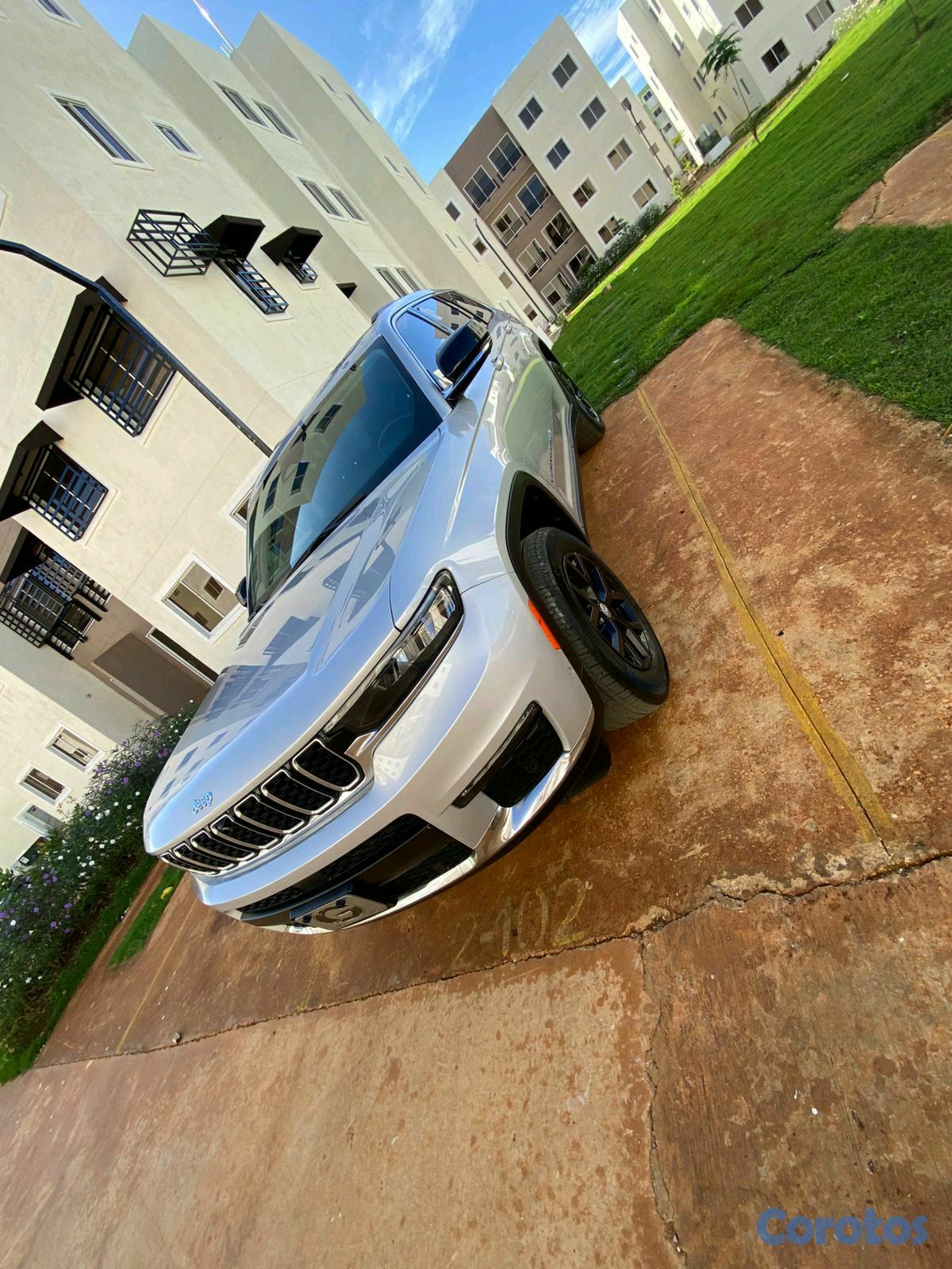 jeepetas y camionetas - Jeep Grand Cherokee L Limited 2022 3