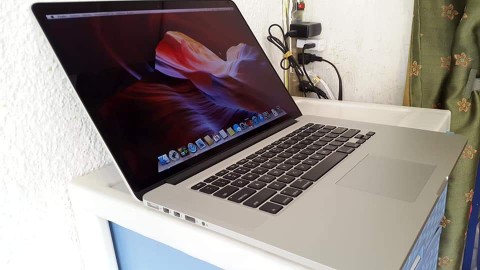 computadoras y laptops - Macbook pro 15 Pulg Core i7 Ram 16gb Disco 256gb Solido hdmi 1