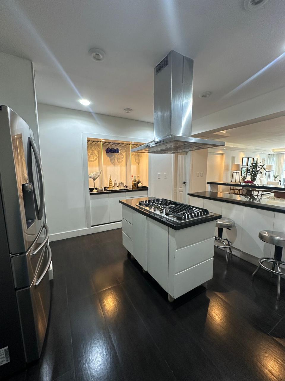 apartamentos - Apartamento en Alquiler Amueblado  NACO USD 3,000. 3