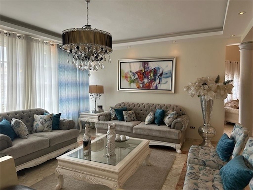casas - Venta de casa en Arroyo hondo Distrito Nacional con 567mts y piscina  4
