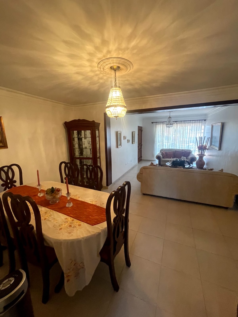 apartamentos - Vendo apto en mirador sur 
138. Mt2. 
3ro piso 

