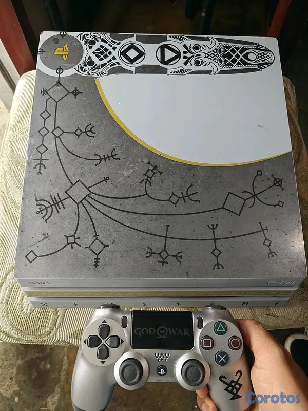 consolas y videojuegos - PS4 pro edición god of war 1TB  2