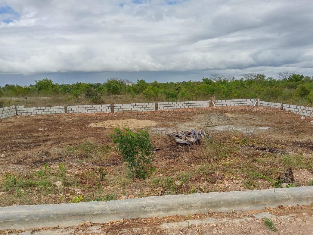 solares y terrenos - Solar de 460 metros en Proyecto Residencial Nuevo Renacer 1,200.000.