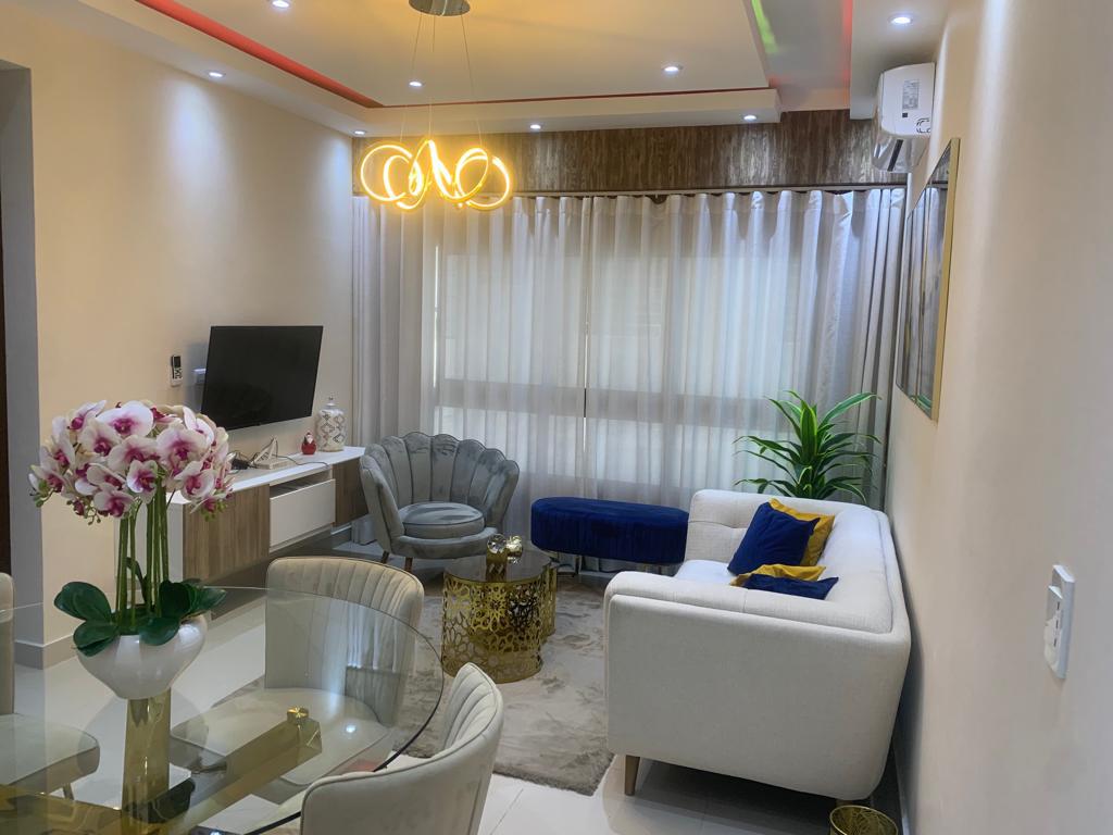 apartamentos - Apartamento en alquiler en Evaristo Morales 0