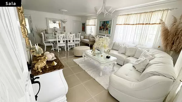 casas - Hermosa casa, Urb. Sorimar, Av. Independencia 6