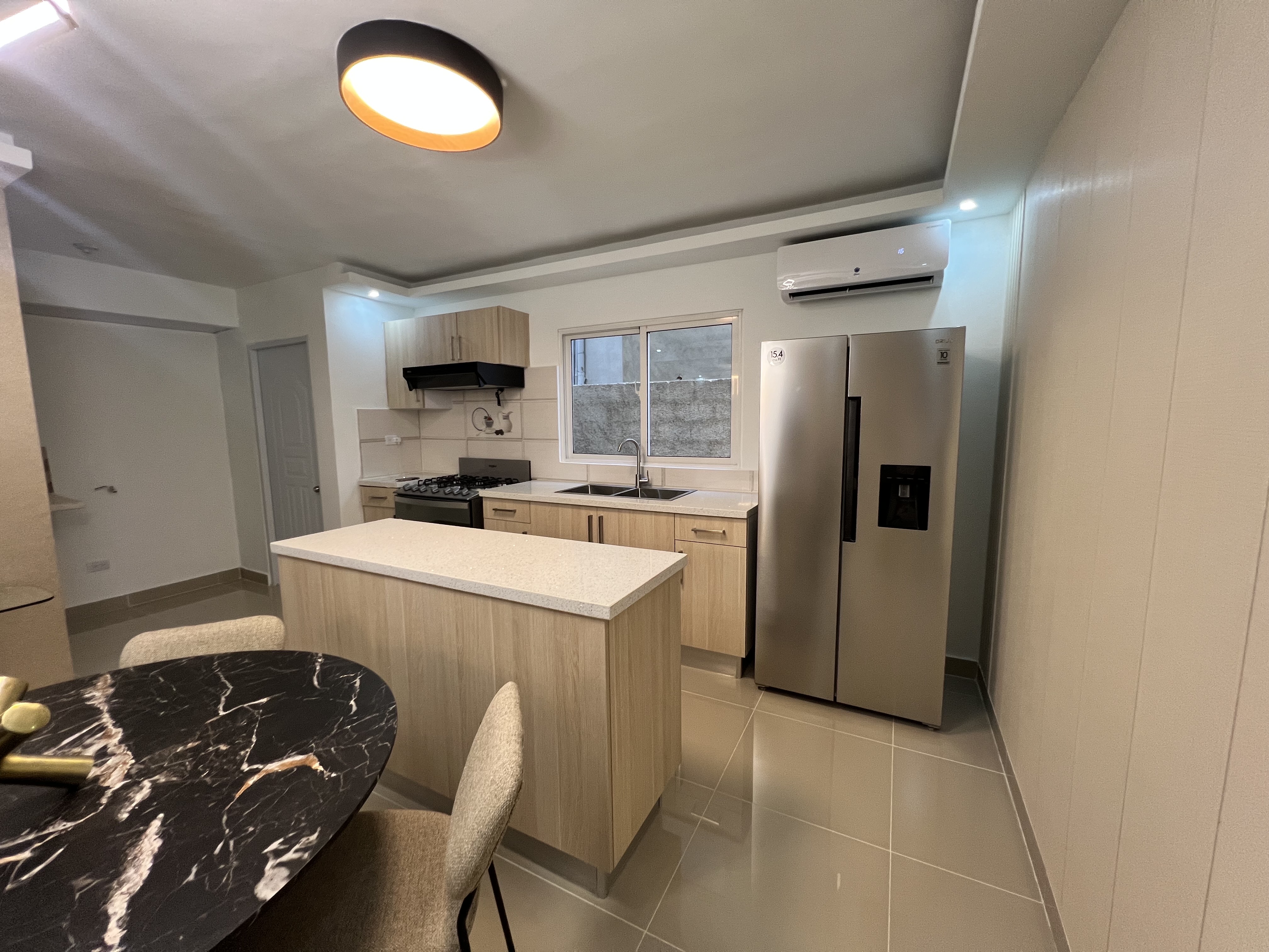 casas - venta de apartamentos 105mts en la autopista de san isidro Santo Domingo este  8