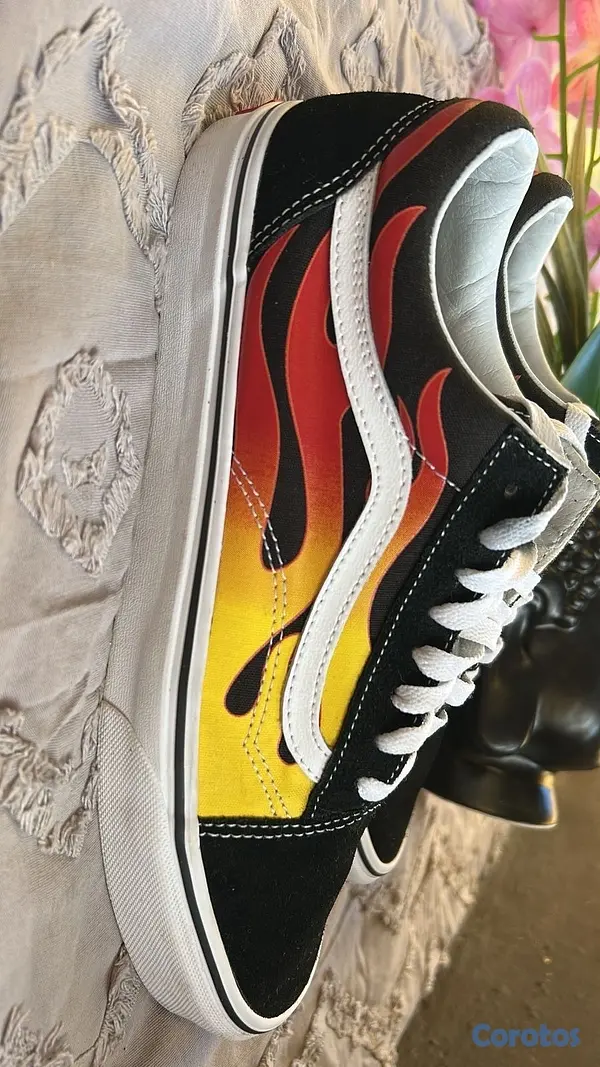 zapatos para hombre - TENIS HOMBRE VANS #10 EN $1,800 ORIG.
 2