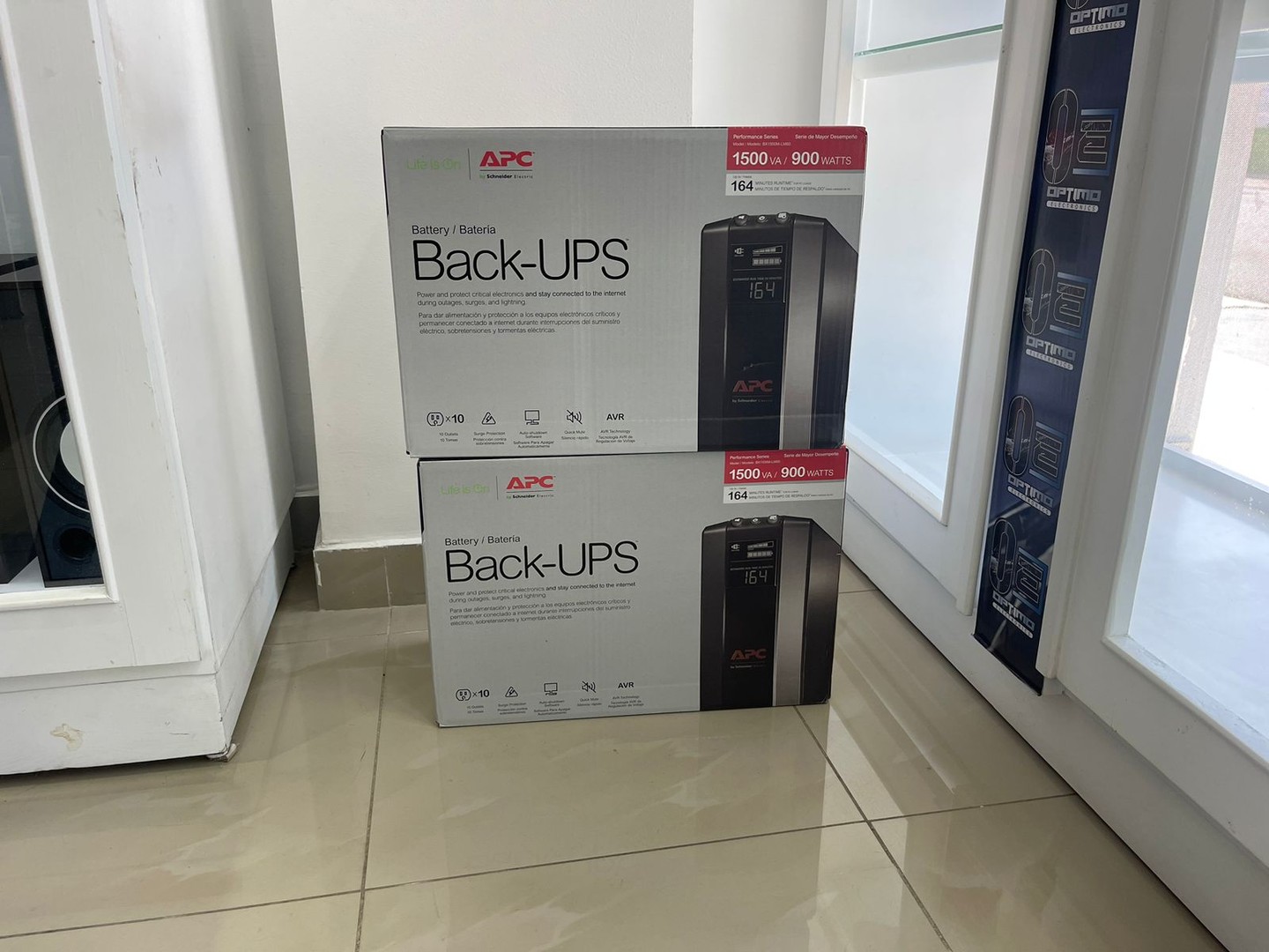 computadoras y laptops - Disponibles UPS APC de 1500VA y 900W BX1500M-LM60  0