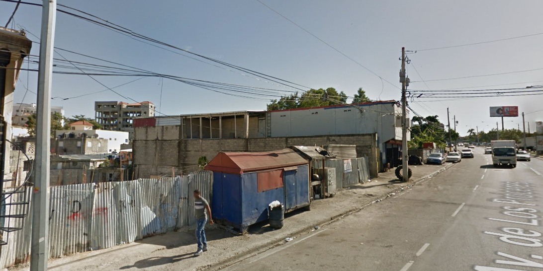 solares y terrenos - 🔵Solar 804 mts en Av. Los proceres proximo a intec 4