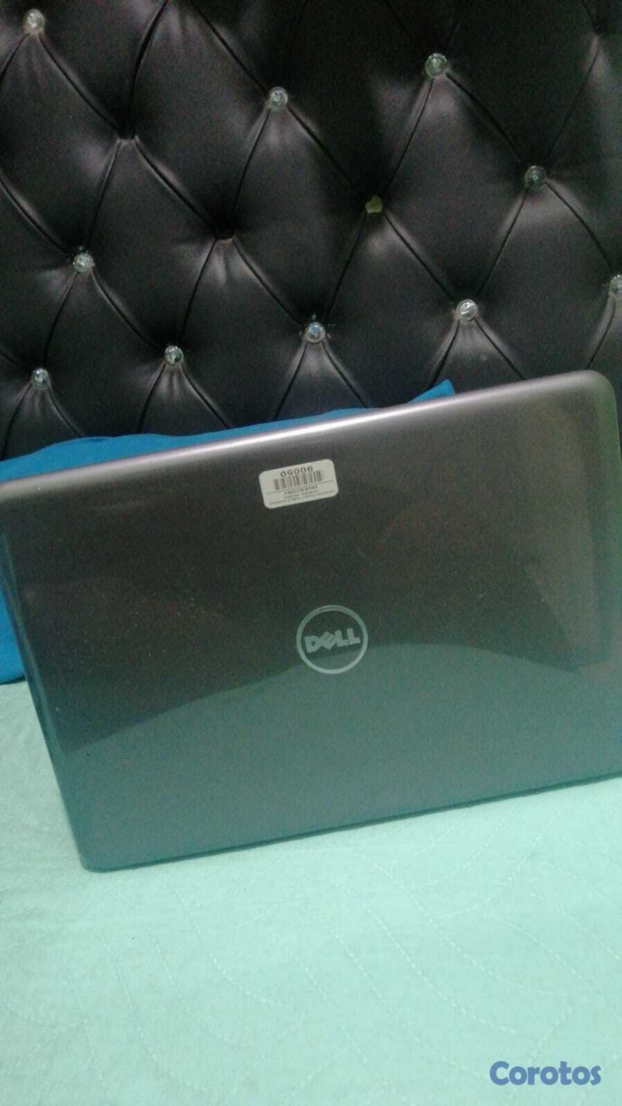 computadoras y laptops - vendo mi laptop DELL latitude 3380 tiene DDR4 con GB4  4