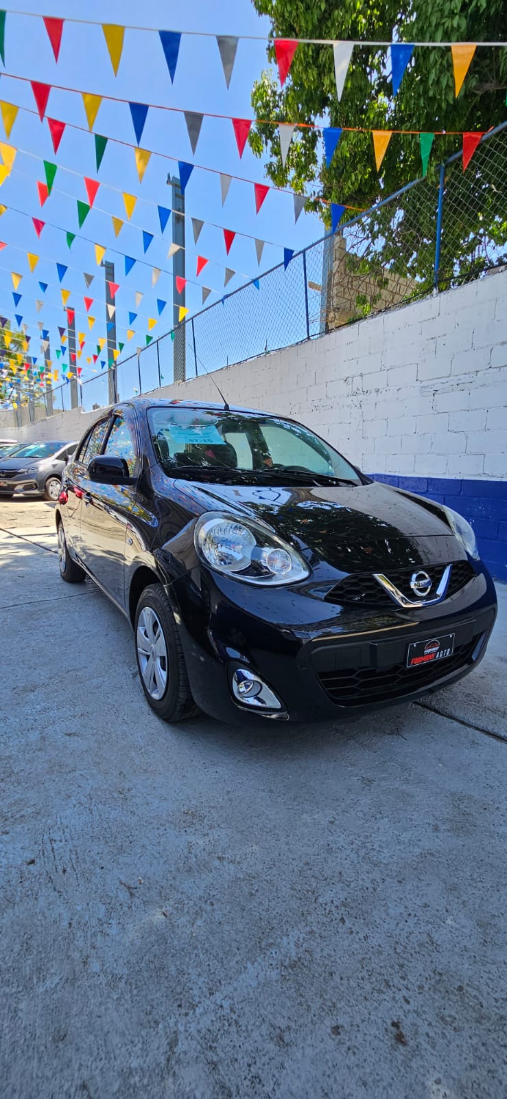 carros - NISSAN MARCH