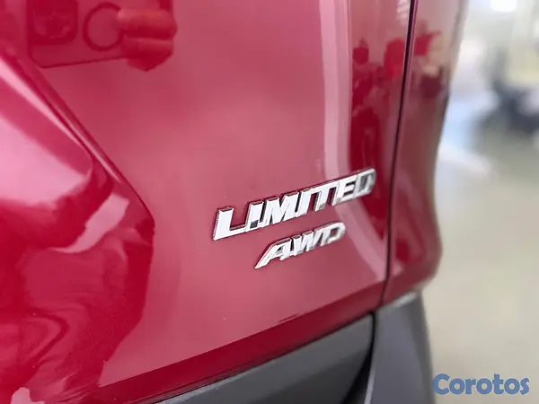 jeepetas y camionetas - Toyota Rav-4 Limited 2020 11