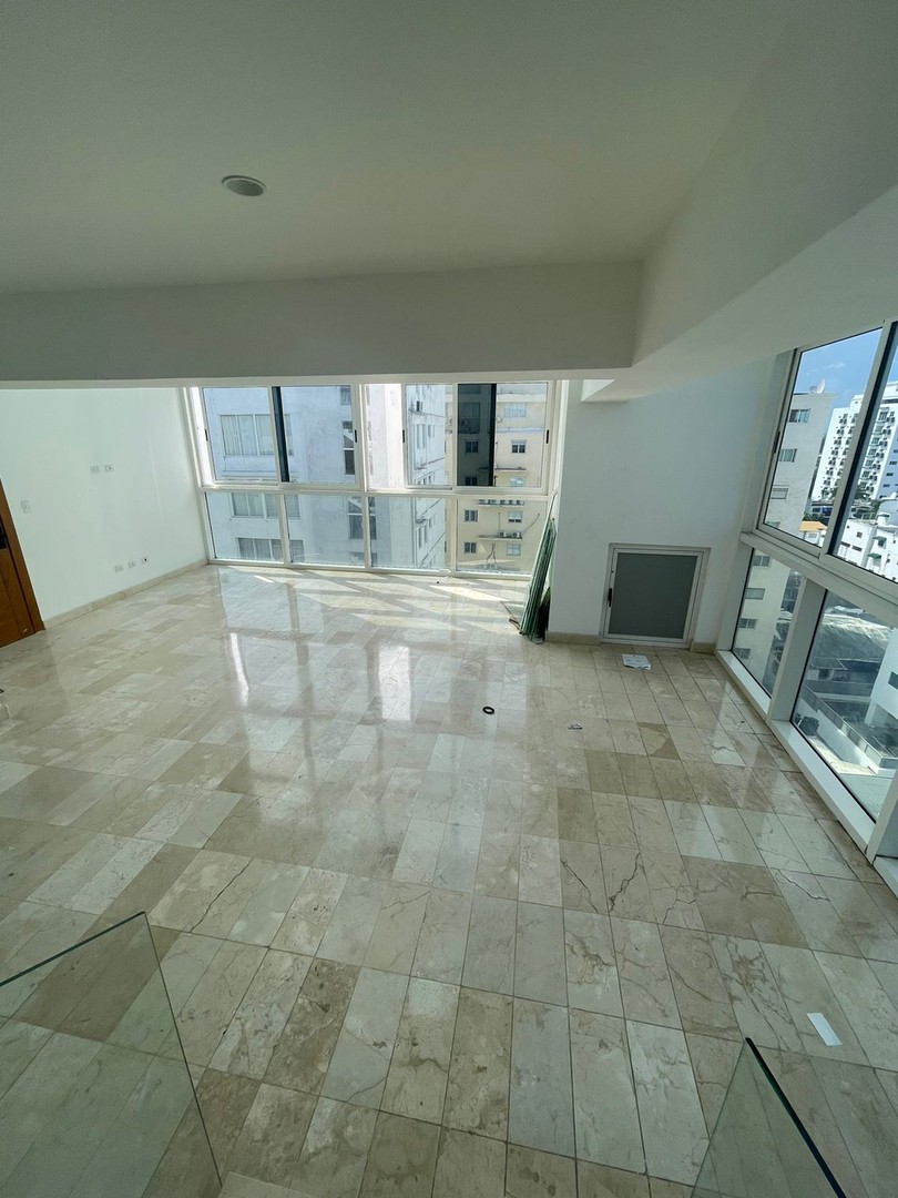apartamentos - Se vende apartamento tipo PH en Seralles 6