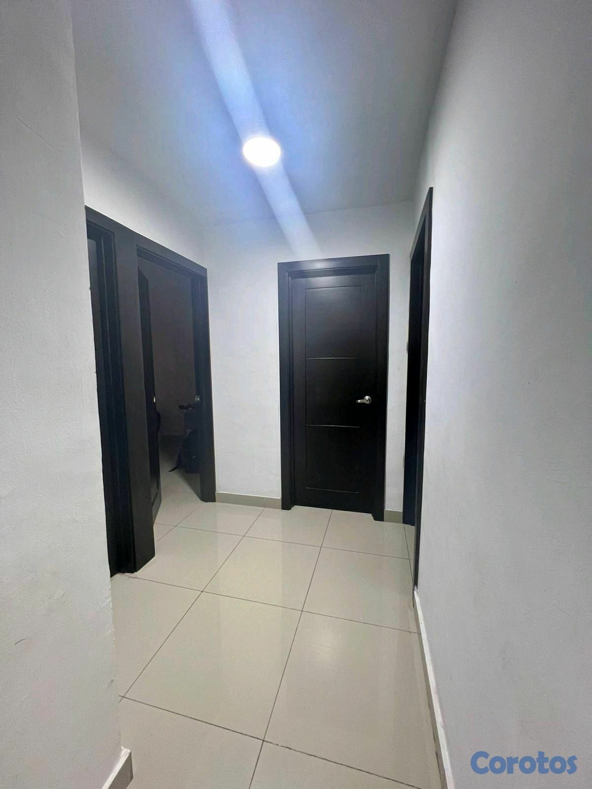 apartamentos - VENDO APARTAMENTO PRECIO NEGOCIABLE. 🏡 6