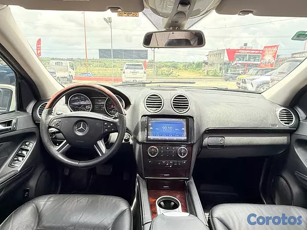 carros - Mercedes Benz GLA450 4