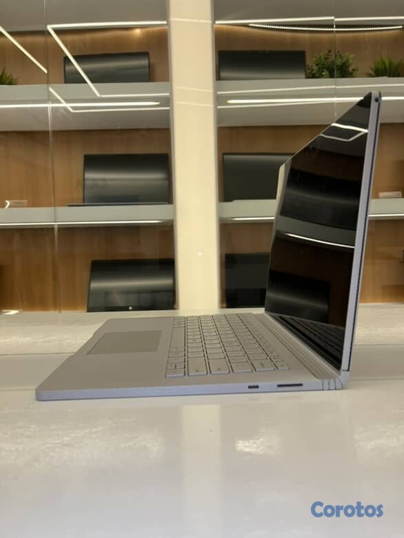 computadoras y laptops - MICROSOFT SURFACE BOOK 2 4