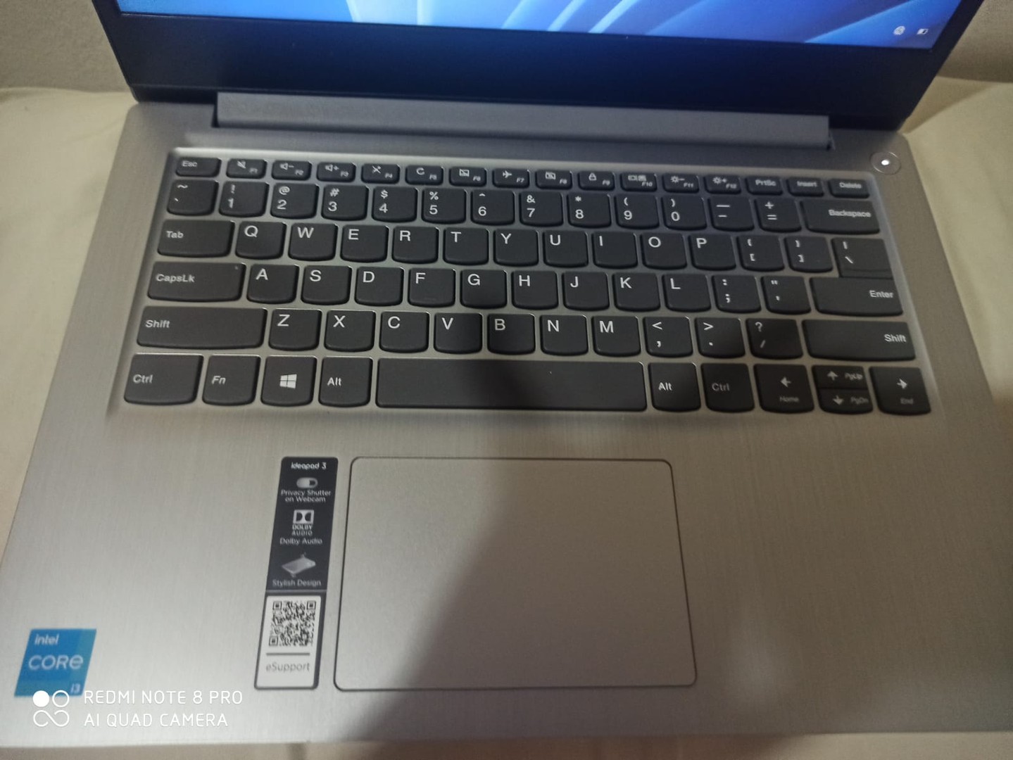 computadoras y laptops - Vendo una laptop Lenovo Ideapad 1 4