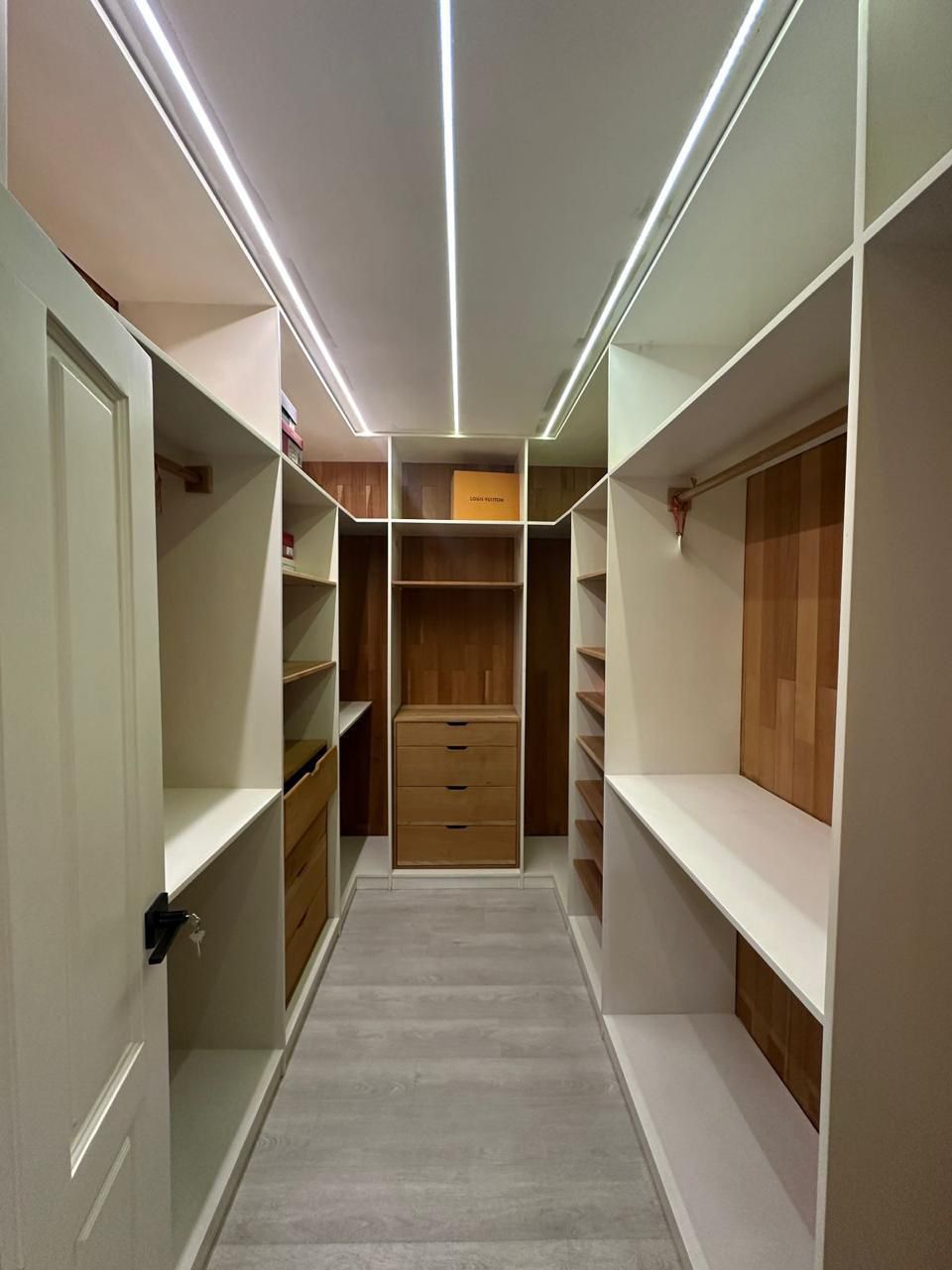 apartamentos - Apartamento en Alquiler Amueblado  NACO USD 3,000. 4
