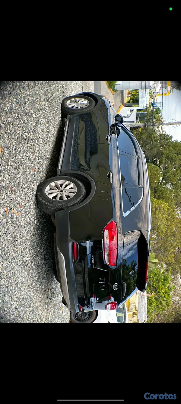 jeepetas y camionetas - Kia Sorento 2017 americana 6 cilindros  3