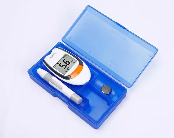 salud y belleza - Medidor de glucosa en sangre, glucometro, diabetes, azucar +50 tiras de medicion 3