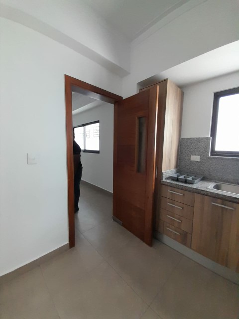 apartamentos - Rento apartamento sin amueblar en mirador norte 1