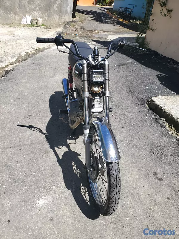 motores y pasolas - Cg loncin 125 la joya de los clásicos  5