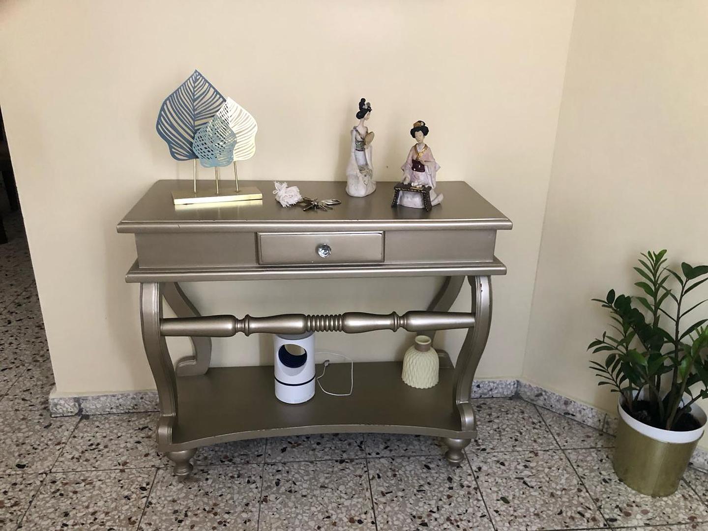 decoración y accesorios - mesa auxiliar en caoba