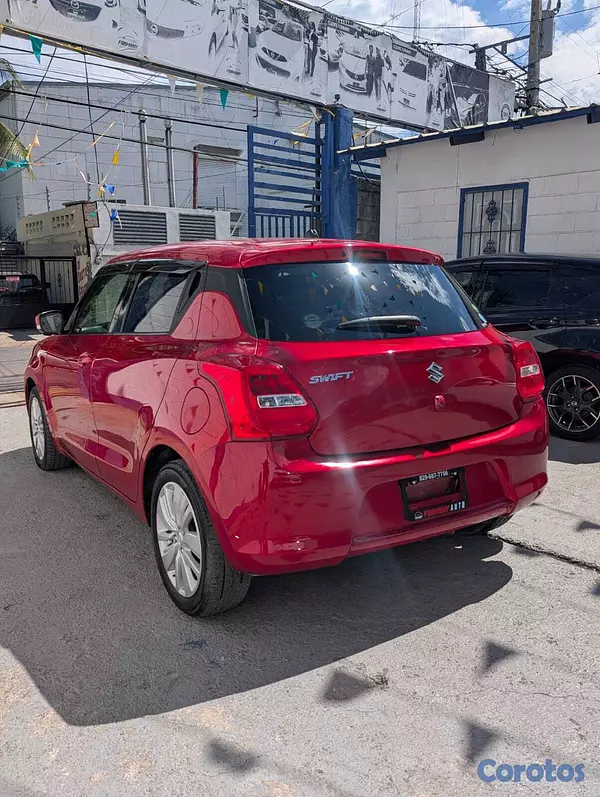 carros - SUZUKI SWIFT 2020 4