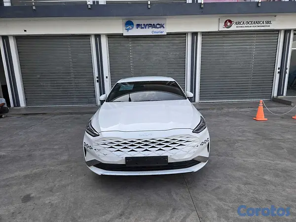 carros - KIA K8 2022 BLANCO GLP 19