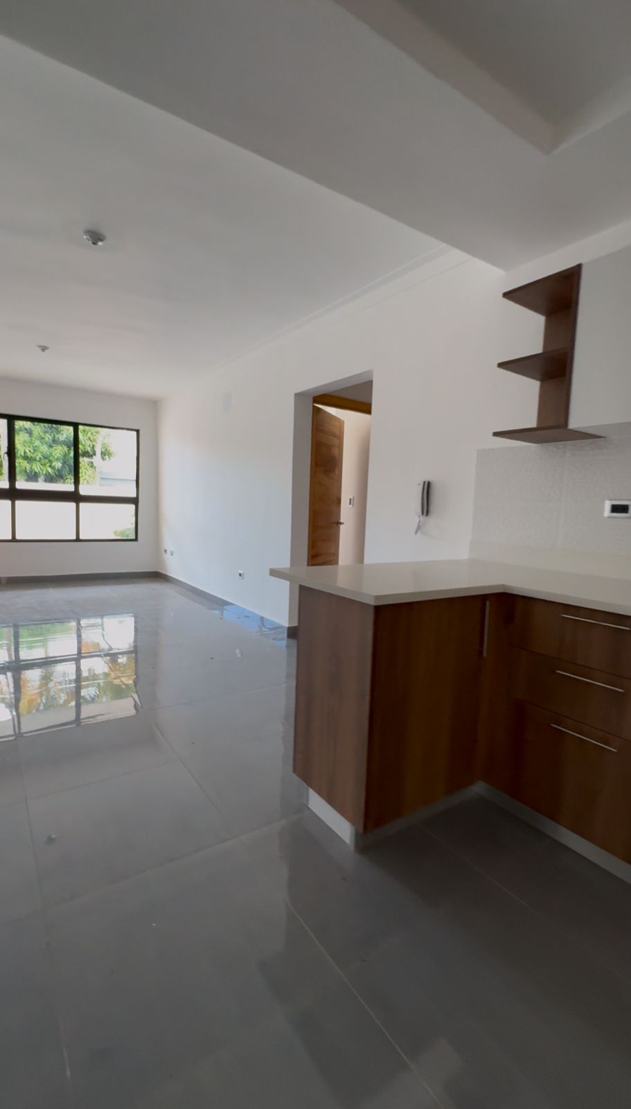 apartamentos - ALQUILO APART. A ESTRENAR, RES. COSTA VERDE   3