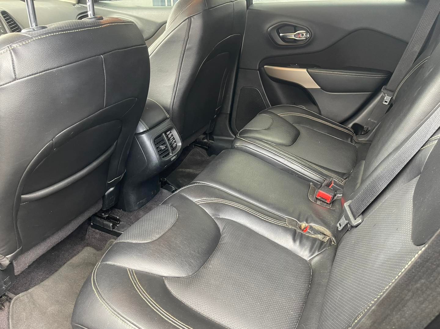 jeepetas y camionetas - JEEP  CHEROKEE SPORT  2018 4