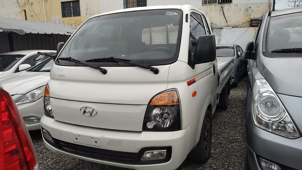 camiones y vehiculos pesados - HYUNDAI PORTER  2017 BLANCO  1