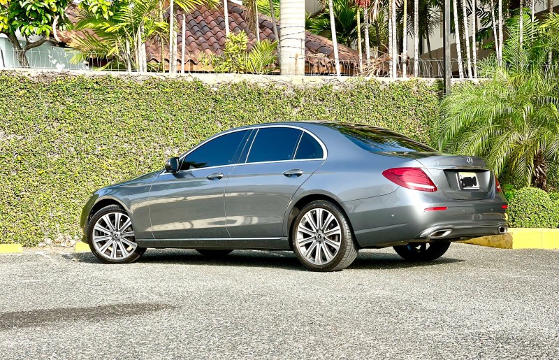carros - Mercedes benz E200 2017 5