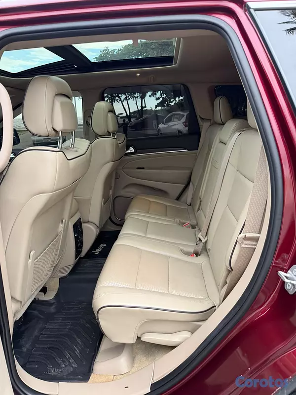 jeepetas y camionetas - Jeep Grand Cherokee Overland 2019 1